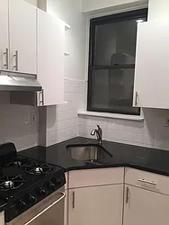 Rented by Metropolis Real Estate of Manhattan
