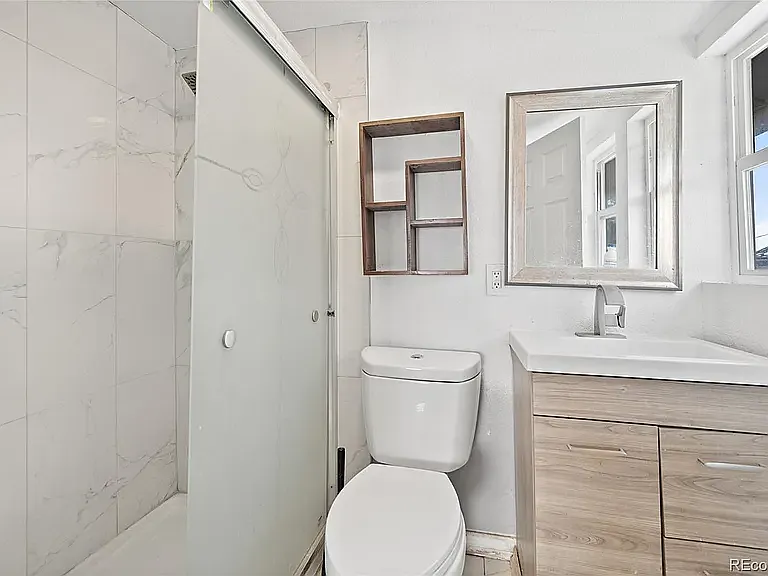3 bed, 1416 sqft, $2,735 — Photo 3