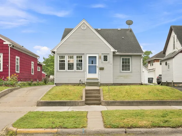 2112 Pine St, La Crosse, WI 54601