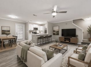 Alexander Crossing Apartments & Townhomes, Loganville, GA 30052