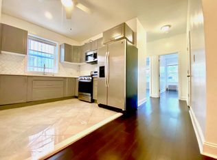 253 E 46th St #1, Brooklyn, NY 11203