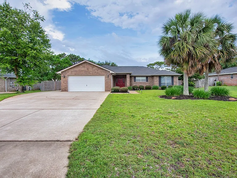 2081 Seagrape Dr — Photo 5