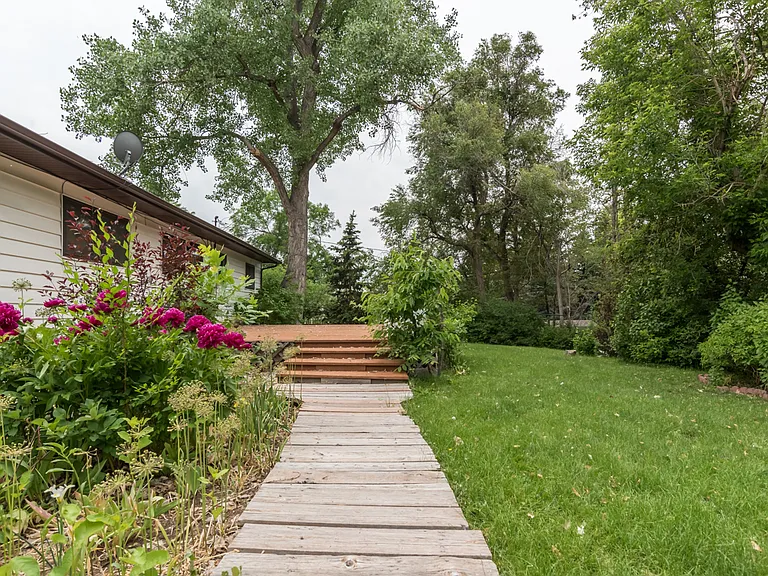 8451 E Briarwood Blvd — Photo 12