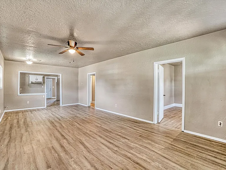 1508 N Crain St — Photo 10
