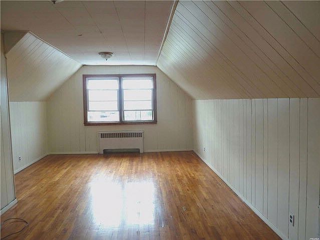 1st image of 441 E Park Ave