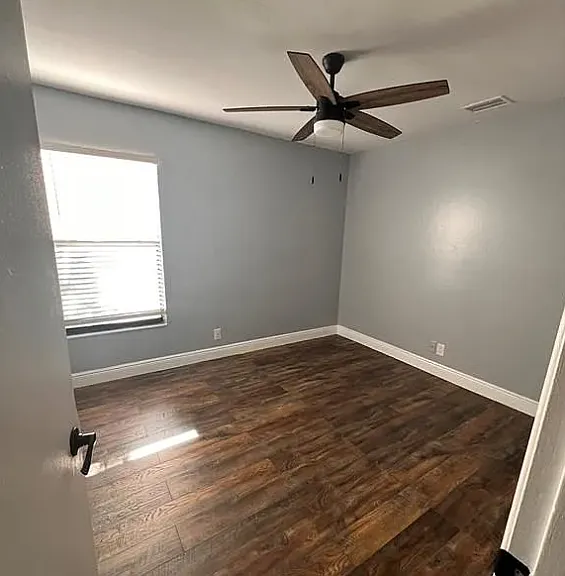 12134 Regal Ct E — Photo 15
