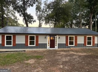 1595 N Fairview Rd, Lavonia, GA 30553