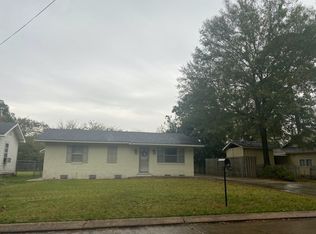 703 E Washington St, Ville Platte, LA 70586