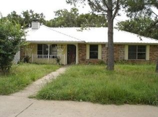 400 Chris Cir, Kemp, TX 75143