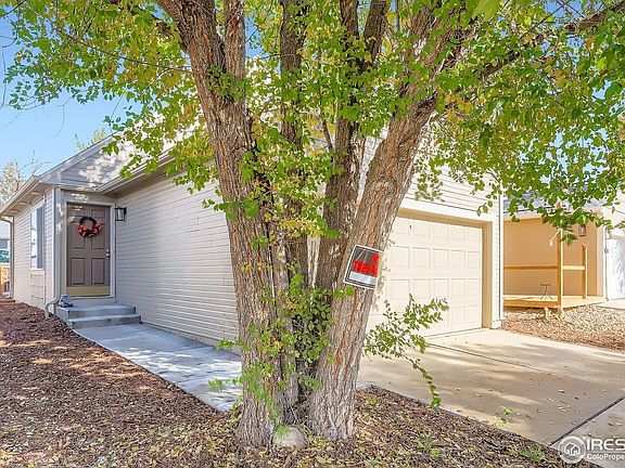 2nd image of 1061 Townley Cir