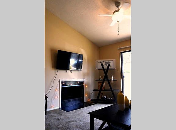 2nd image of 1702 Westmeade Dr