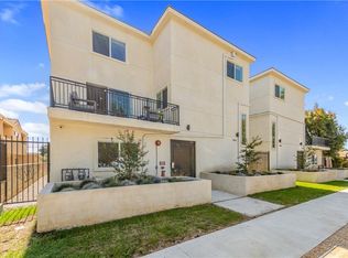 17154 Chatsworth St #3, Granada Hills, CA 91344