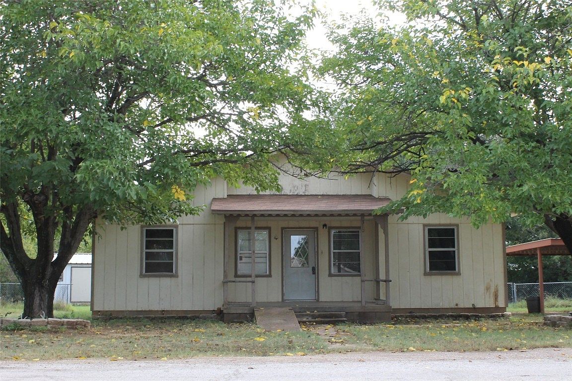 310 N Berry St, Throckmorton, TX 76483 Zillow