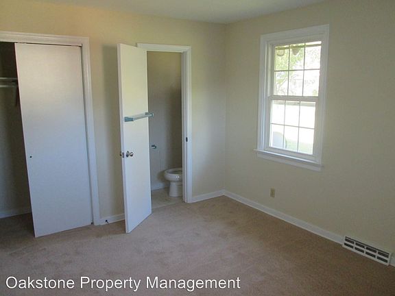 5th image of 3914 Longleaf Dr