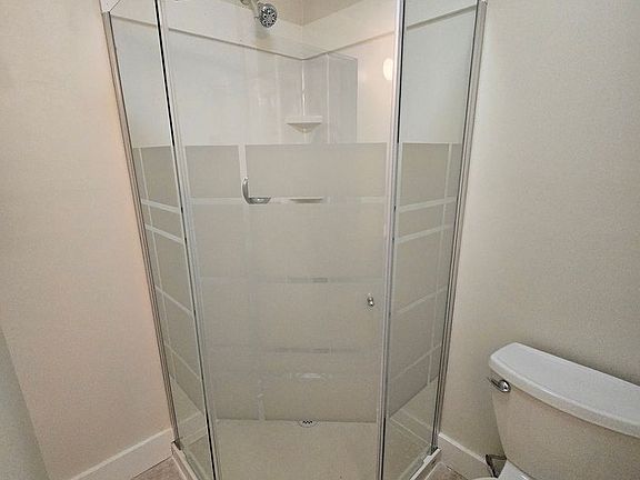 4th image of 523 E Buffalo St #4F