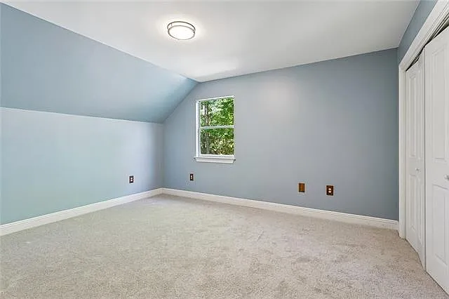 125 Leah Dr — Photo 13