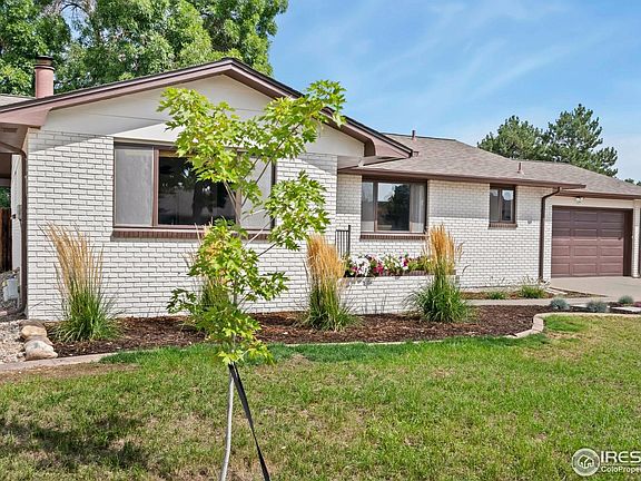 3rd image of 307 Juniper Pl