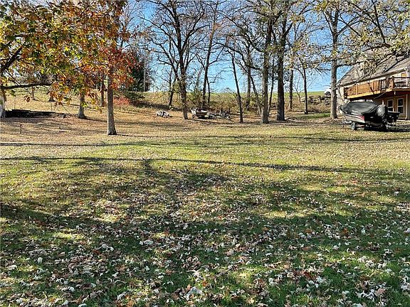 3rd image of LOT 700 Lake Viking Ter