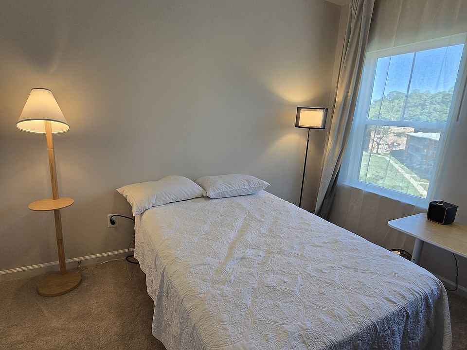 1st image of 3541 Dean Dr #302
