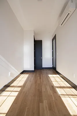 Rented by Brooklyn Group | media 24