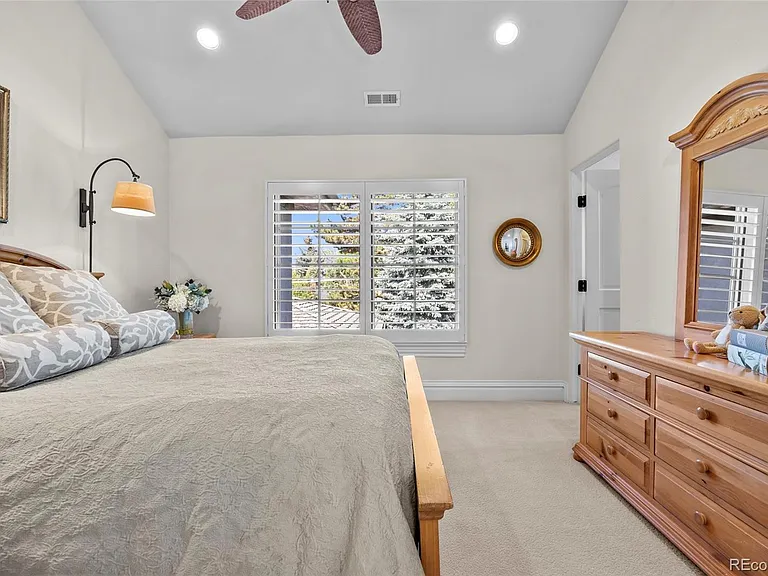 65L Ash St — Photo 32
