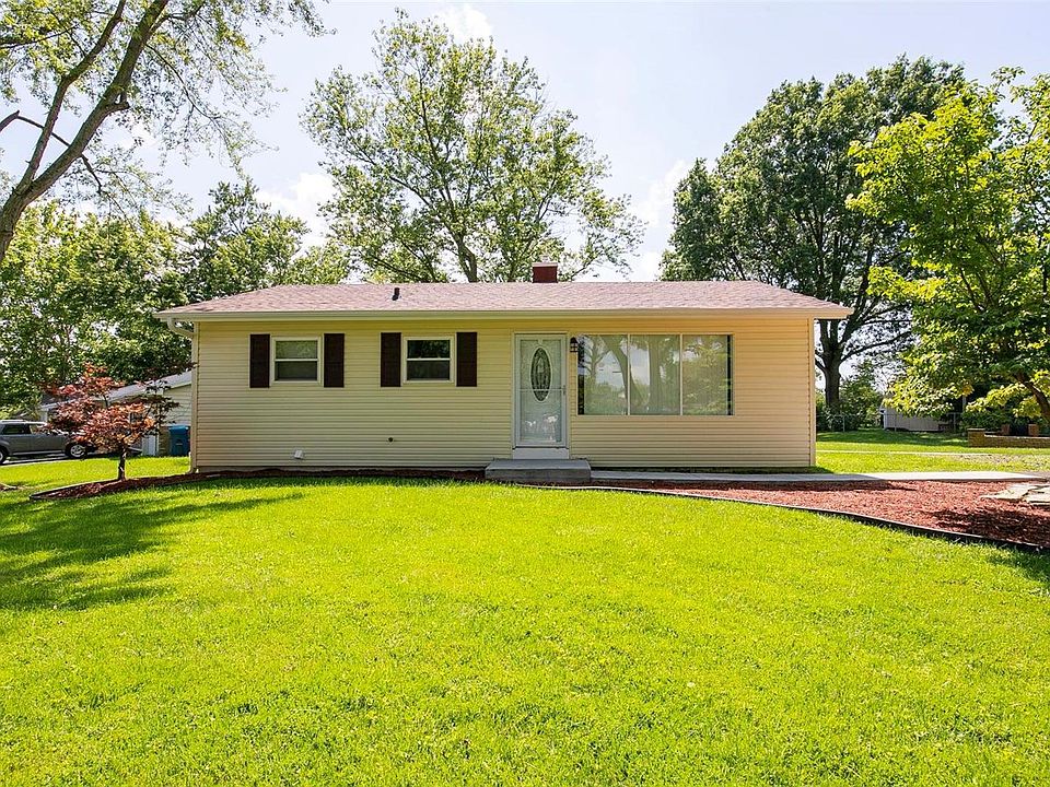 802 Lindell Dr, Ballwin, MO 63011 Zillow