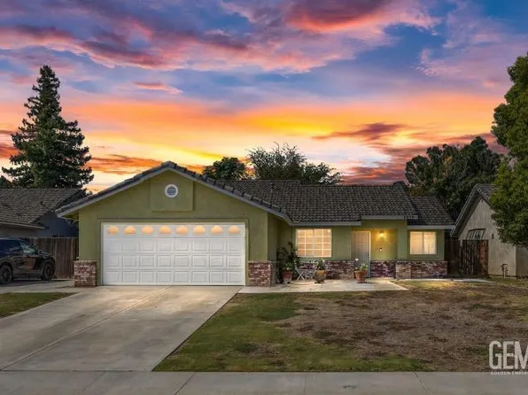 5609 Sugar Pine Dr, Bakersfield, CA 93313