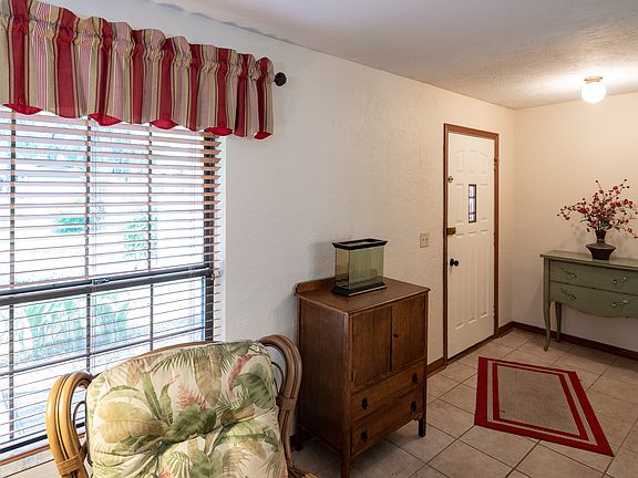 4th image of 6005 NW 52nd Ter