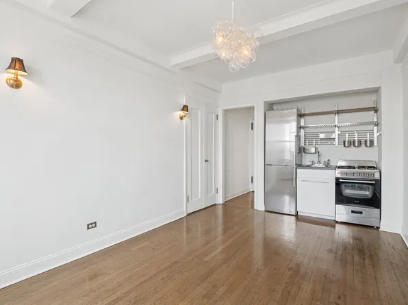 50 West 106th Street 15A image 2 of 9