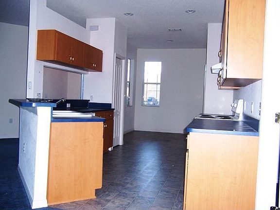 2nd image of 3466 Hilson Dr