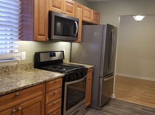 1825-1827 Mackenzie Dr, Columbus, OH 43220