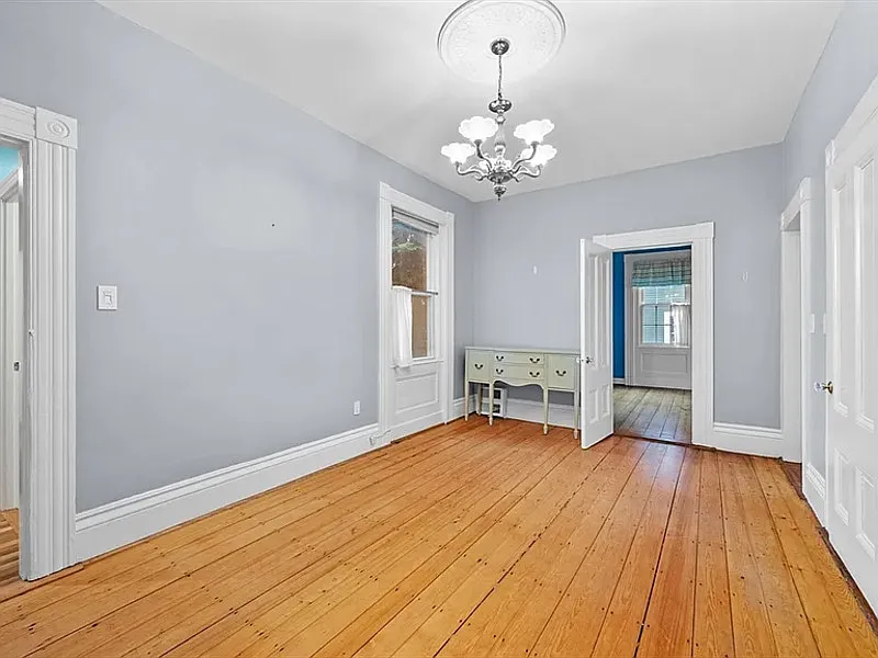 2 bed, 1.0 bath, 1213 sqft, $1,939 — Photo 4