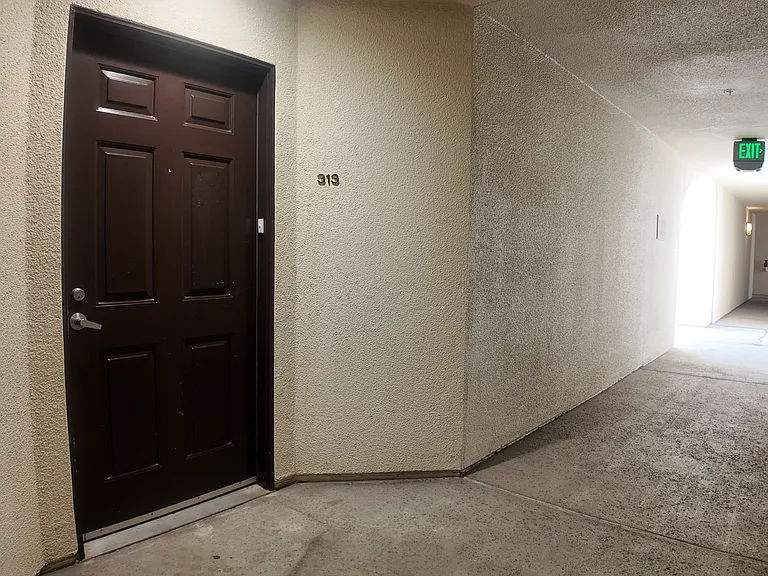 655 Columbia St #313 — Photo 31