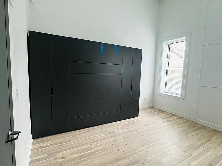 601 York St #4 — Photo 5