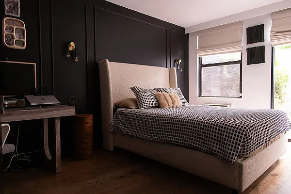 Rented by Compass | media 2