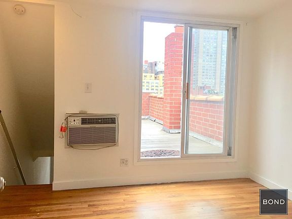 4th image of 402 E 83rd St APT 6A