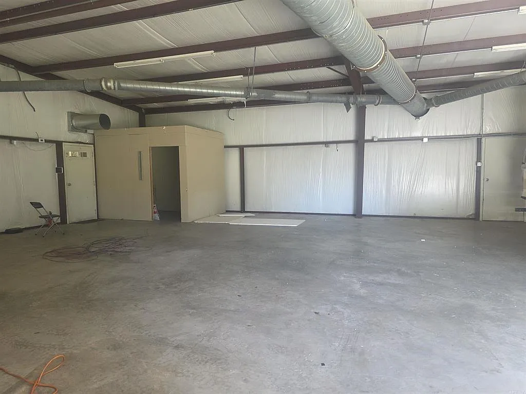 414 Cole Drive - 1 — Photo 3