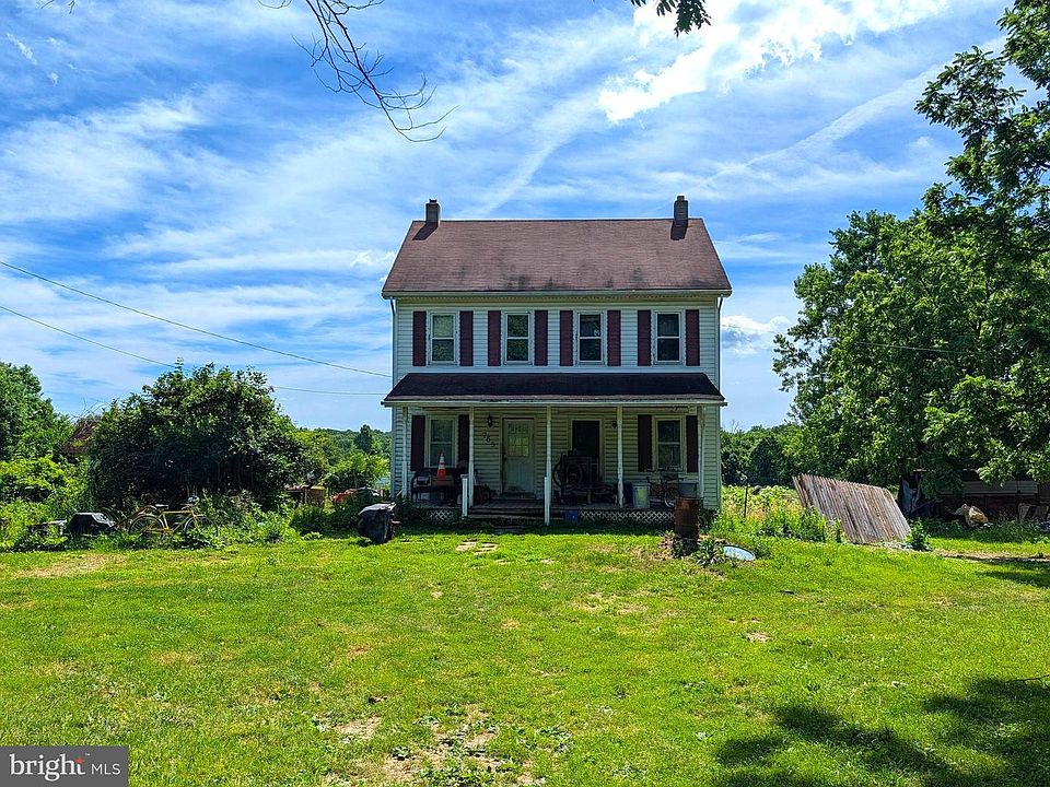 1st image of 765 Belmont Rd