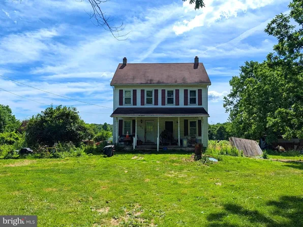 765 Belmont Rd, Gettysburg, PA 17325
