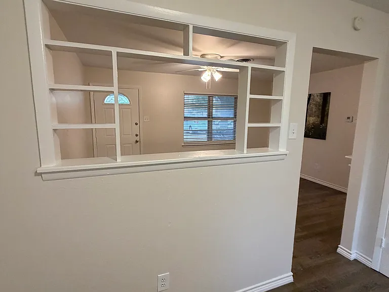 1213 Hampshire Ln #A — Photo 12