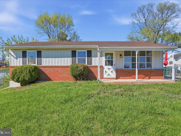 503 Vicky Bullett St, Martinsburg, WV 25404