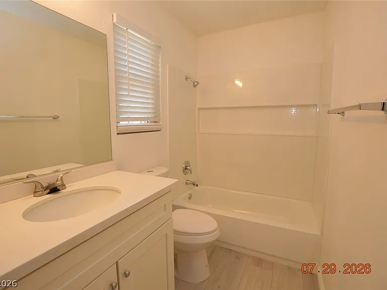 2836 Swallow Point Cir — Photo 15