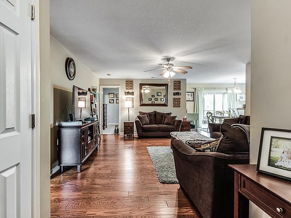2nd image of 1837 Tillery Square Ln