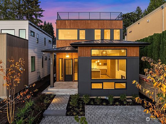 2nd image of 238 5th Avenue W