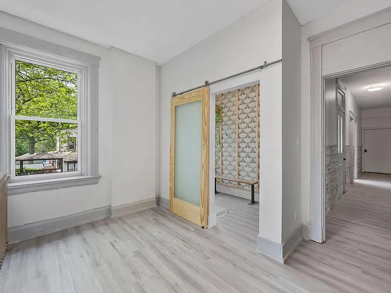 4431 Allison St #6 — Photo 7