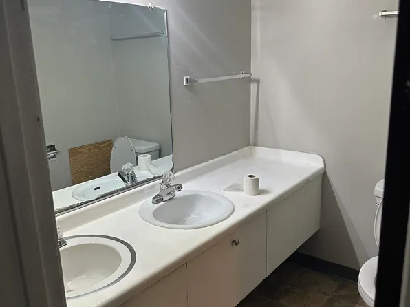 815 S State St, Ann Arbor, MI