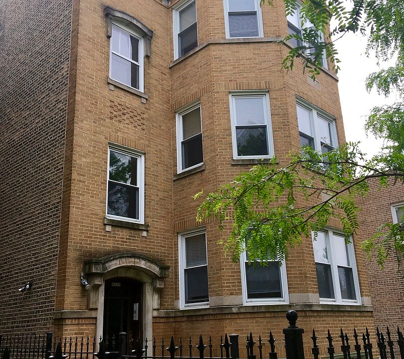 1st image of 2219 W Rosemont Ave APT 1
