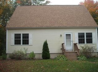 111 Bailey Dr, Pittsfield, NH 03263