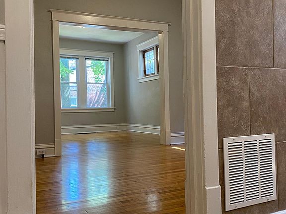 3rd image of 2021 Maury Ave