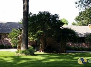 319 Hickory Dr, Tahlequah, OK 74464